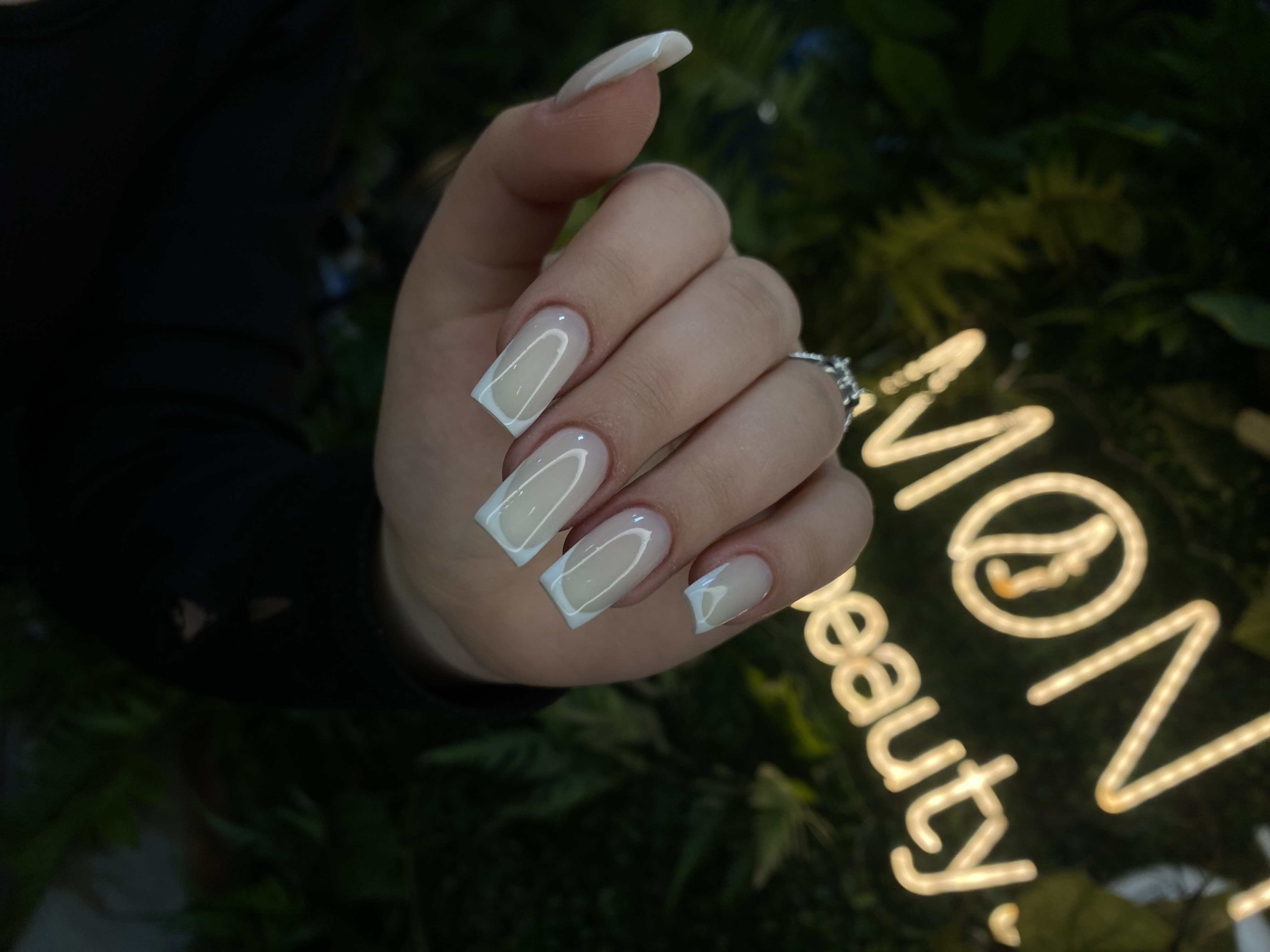 Mony Beauty - Thumbnail 2